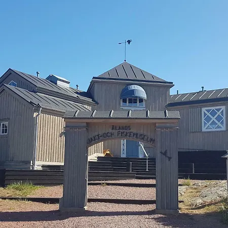 Lägenhet Klintvägen